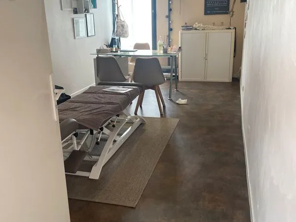 Local professionnel dans centre commercial à L'Union
