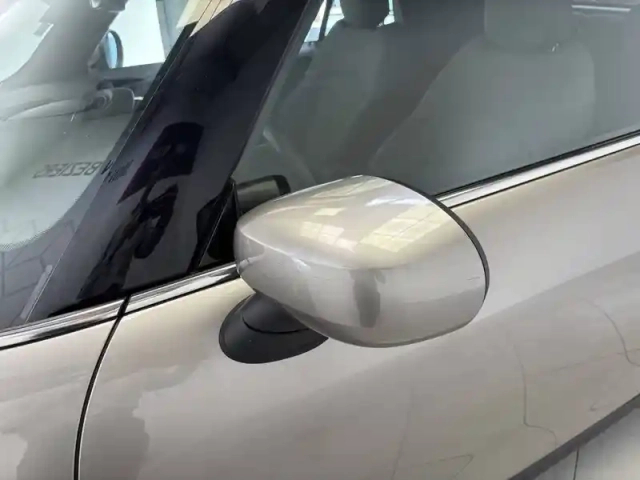 Mini Mini cabriolet cooper 136 ch — photo 19