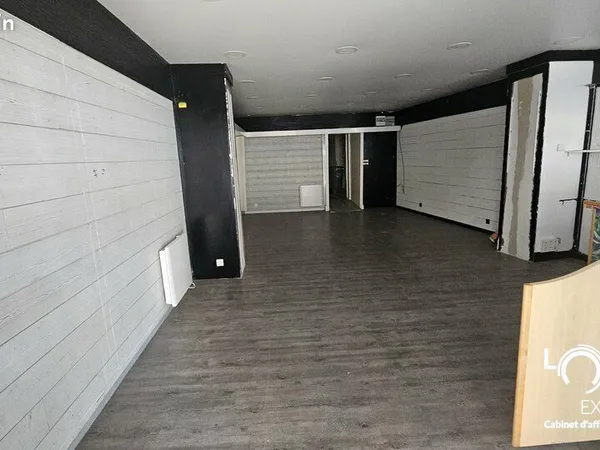 Local commercial 65 m²