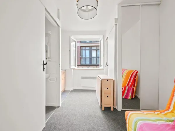 Vends studio - 13.06m² - 1 pièce, 1 chambre - Paris 17ème