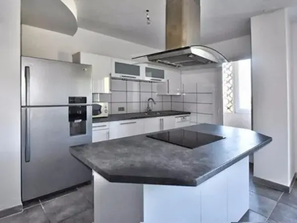 Appartement 3 pièces 87 m²