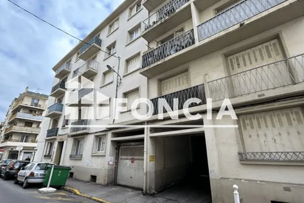 Stationnement Location Toulon   100€
