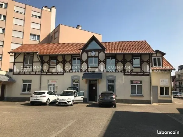 Bureaux 122 m²