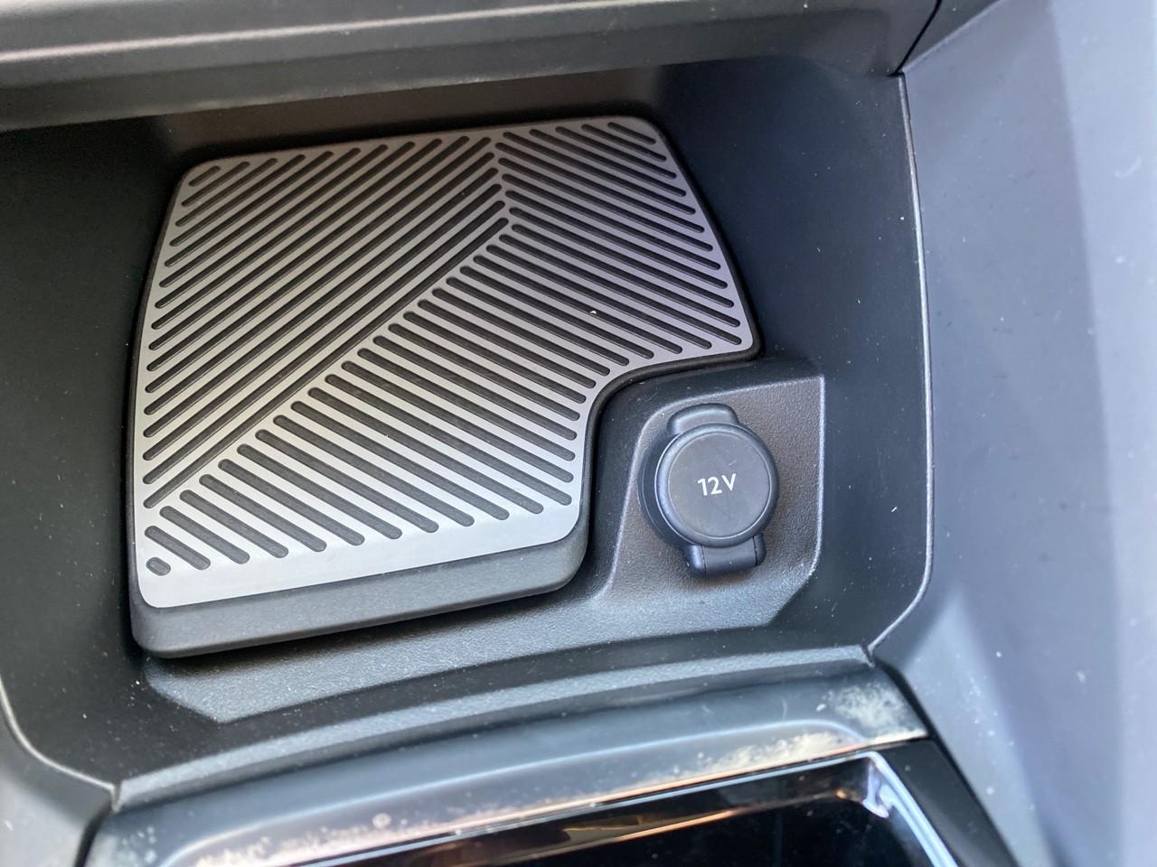 Citroën C4 moteur electrique 136ch (100 kw) shine automatique — photo 15