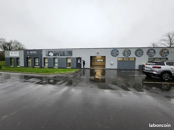 Local d'activité 380m2