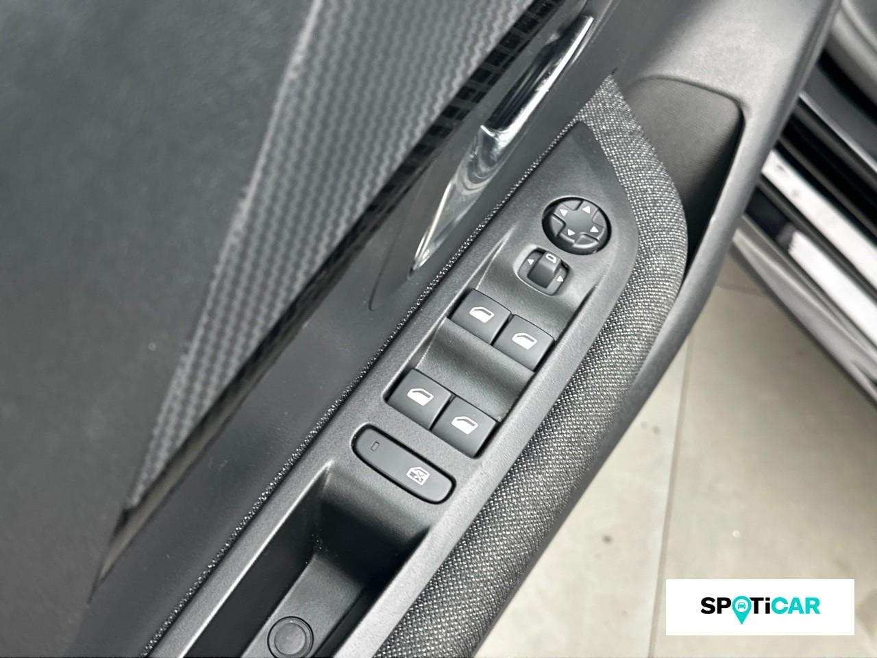 Peugeot 208 1.2 hybrid 110ch style e-dcs6 — photo 19