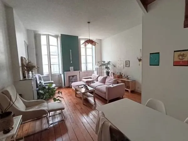 Loue chambre en colocation dans appartement - 83m²