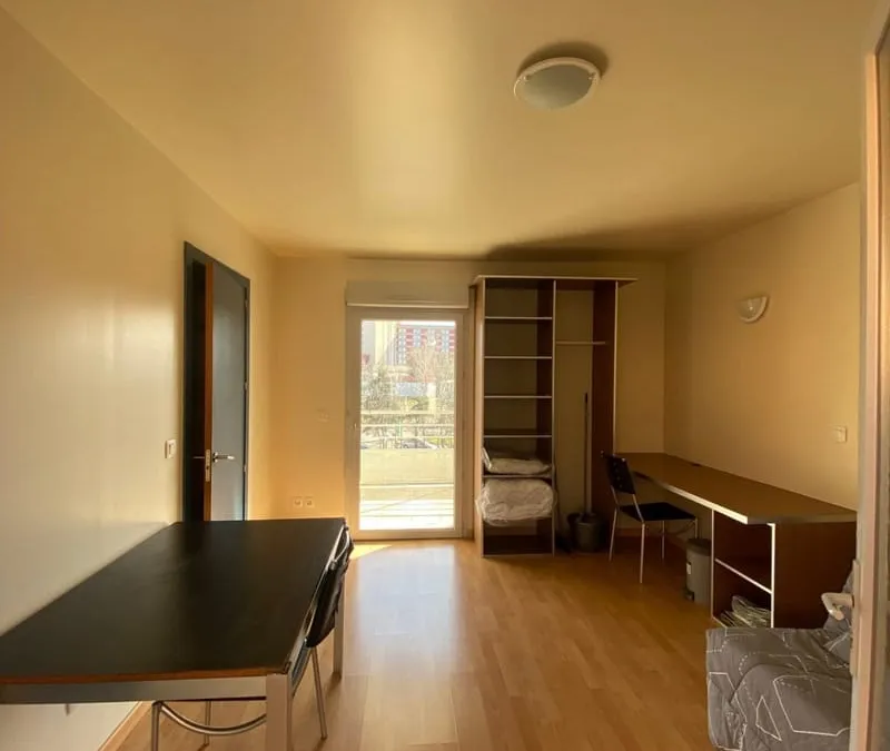 Photo 1