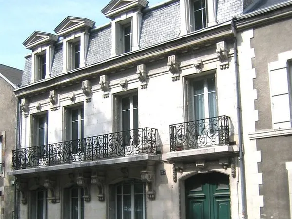 Local bureaux 72m2 proche ORLEANS centre (particulier)