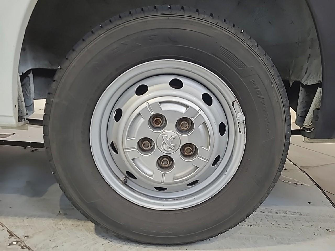 Peugeot Boxer tole 330 l1h2 bluehdi 120 s&s premium — photo 16