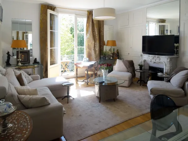 Appartement de charme avec double garage