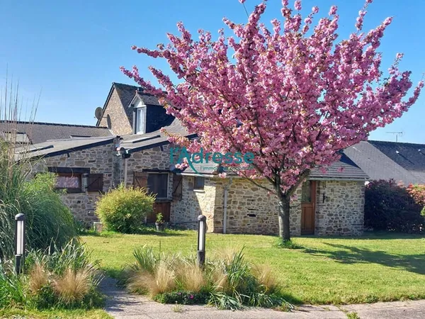 Maison 6 pièces 278 m²