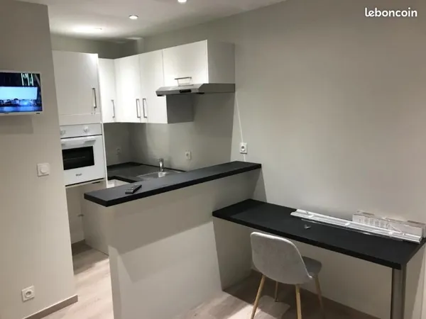 Studio 1 pièce 15 m²