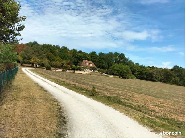 Propriété avec Maison 6 piéces 168 m2