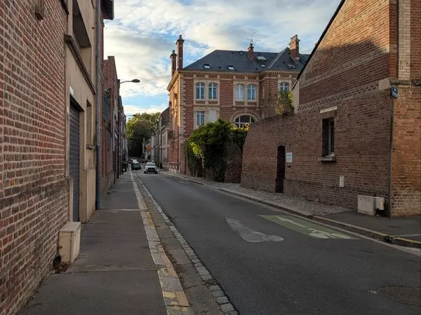 Loft récent centre ville