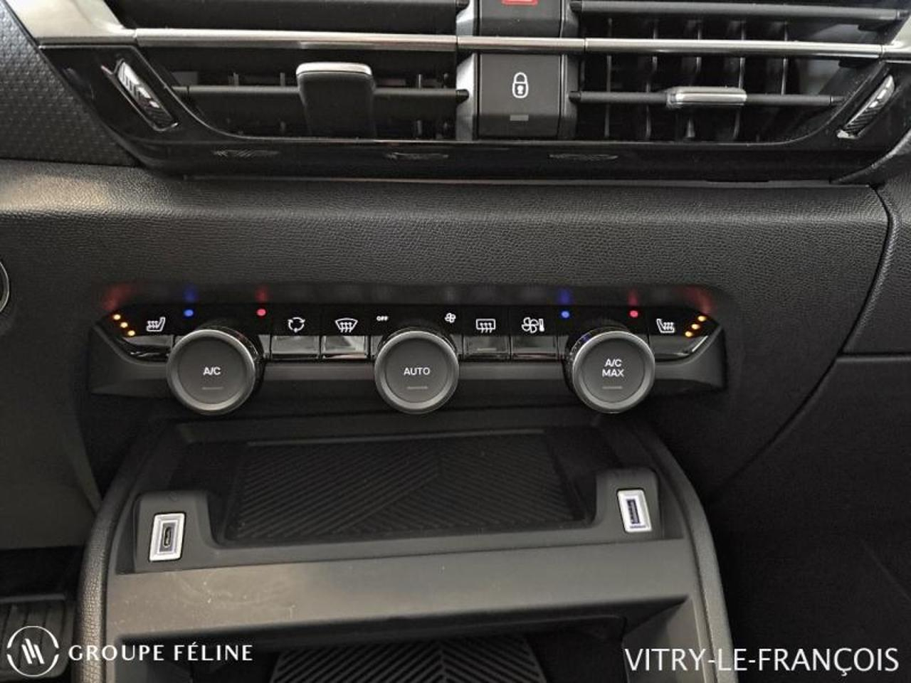Citroën C4 X bluehdi 130ch s&s shine pack eat8 — photo 12
