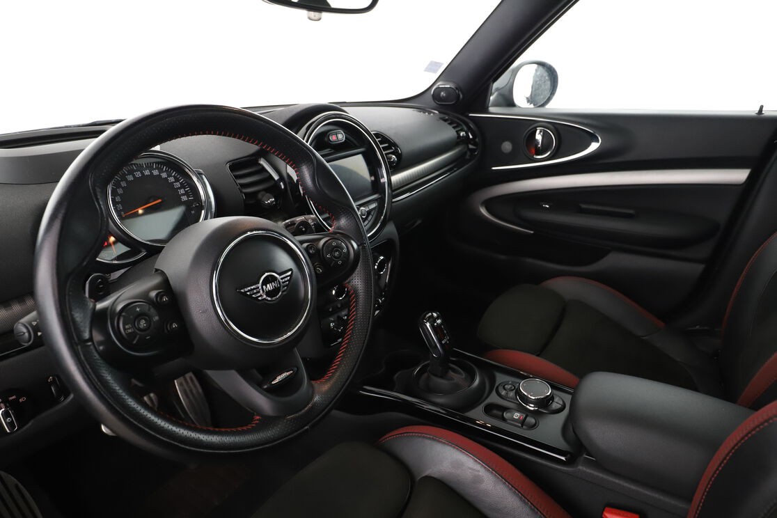 MINI Clubman Cooper SD Finition JCW ALL4 BVA8 — photo 10