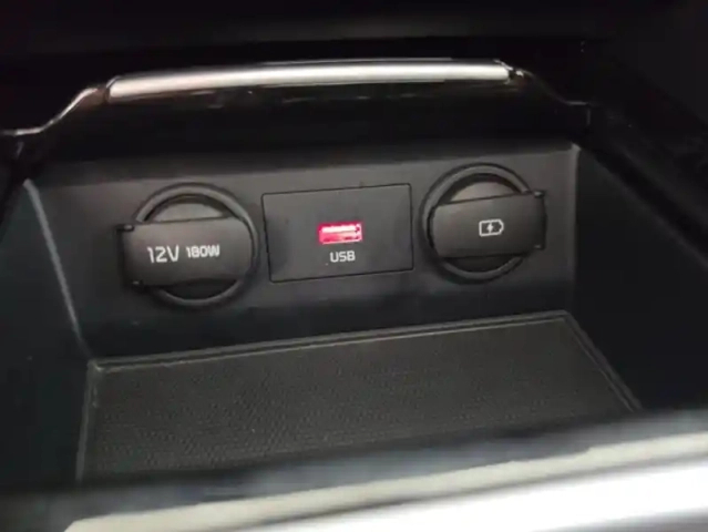 Kia Xceed 1.4 t-gdi 140ch launch edition dct7 + toit ouvrant — photo 63