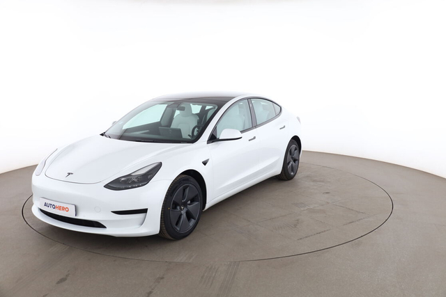 Tesla Model 3 Autonomie Standard Plus RWD 50 kWh