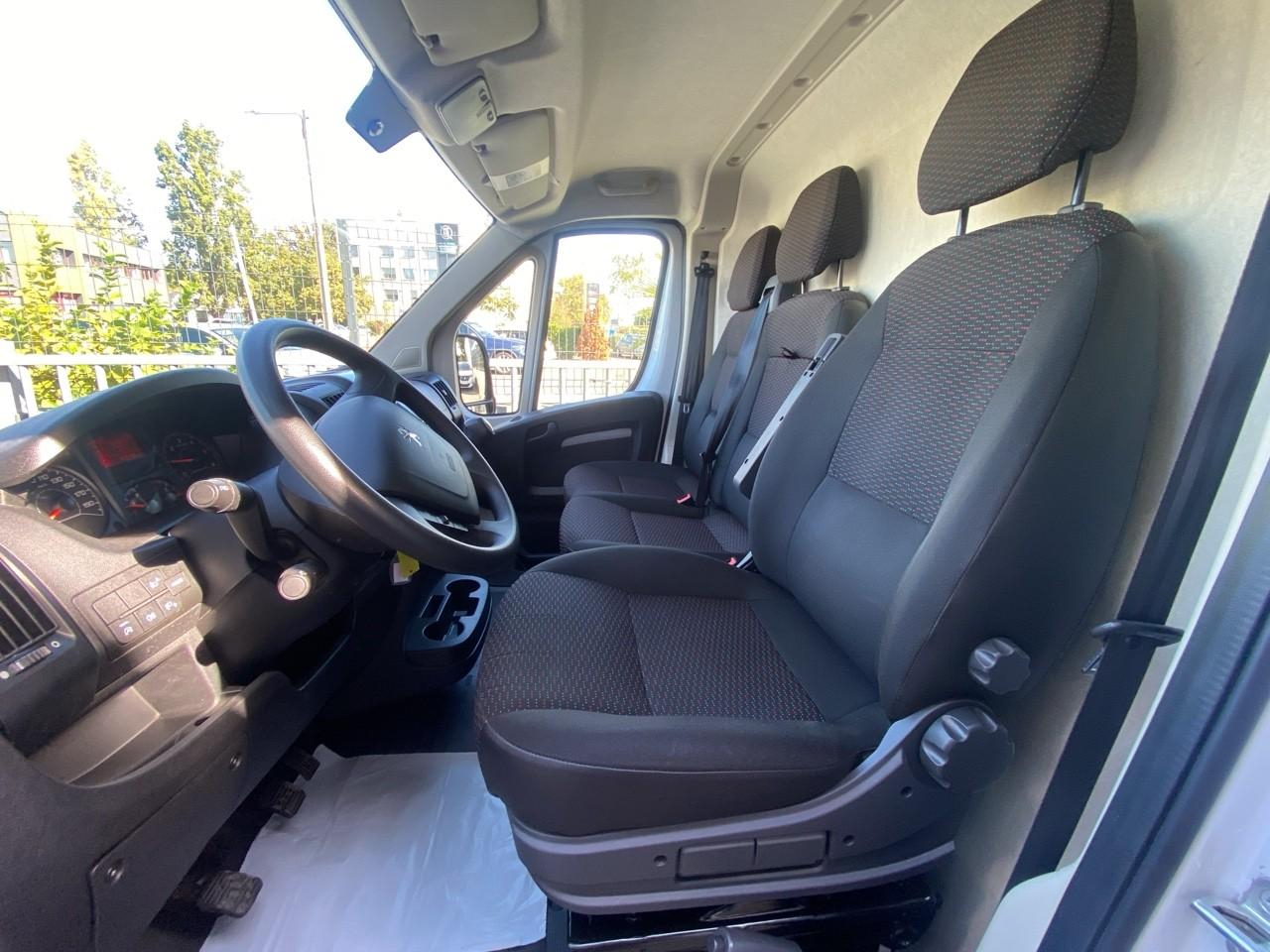 Peugeot Boxer tole 3.5 t l2h2 bluehdi 140 s&s bvm6 — photo 9
