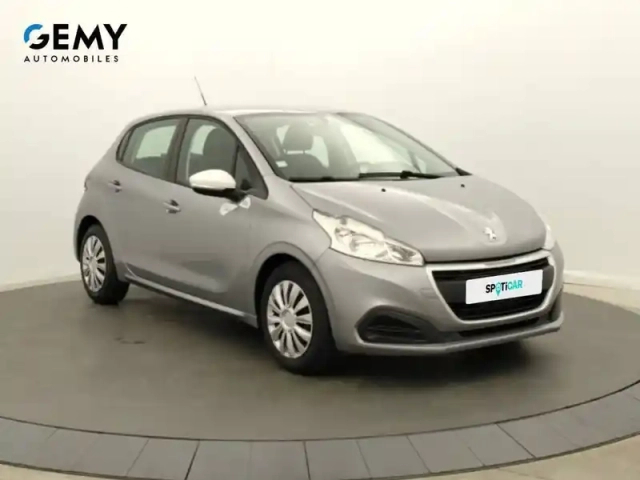 Peugeot 208 puretech 68ch bvm5 — photo 3