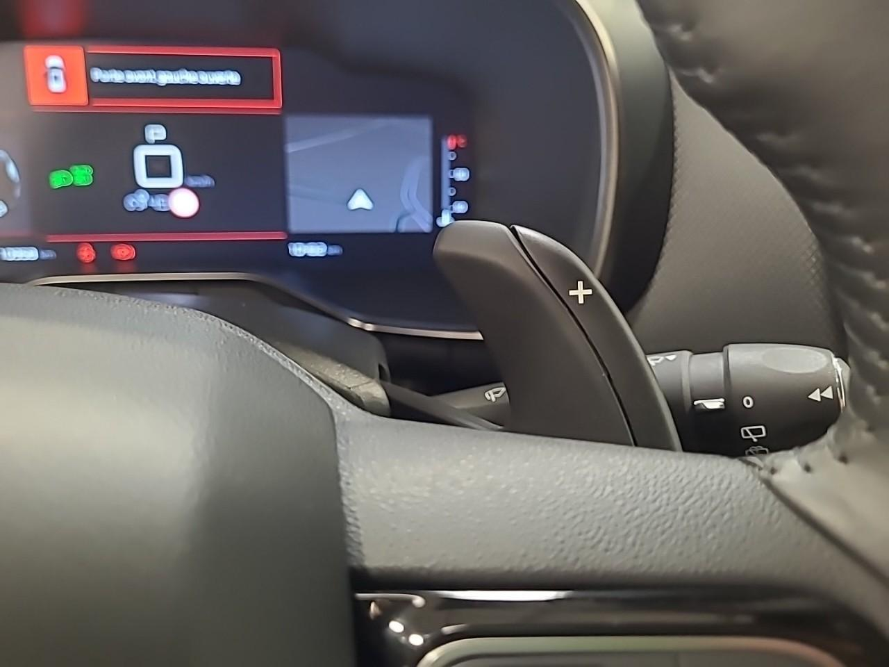 Citroën C5 Aircross hybride 136 e-dcs6 max — photo 27