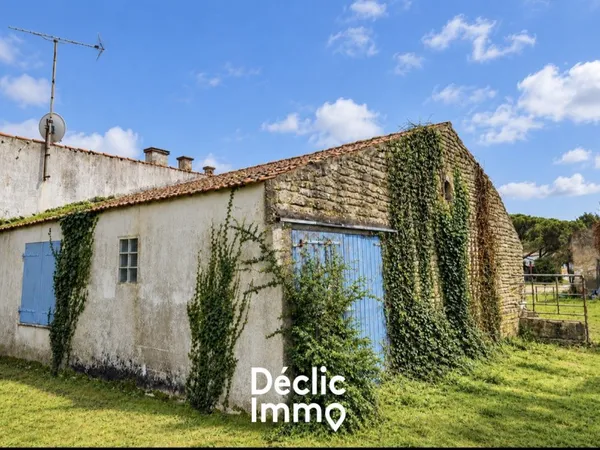 Grange 1 pièce 56 m²