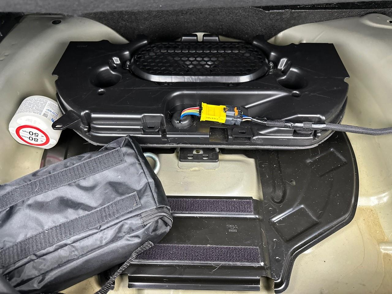 Citroën C4 puretech 130 eat8 max — photo 36