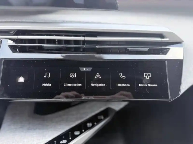 Peugeot 3008 plug-in hybrid 195 e-dcs7 — photo 50