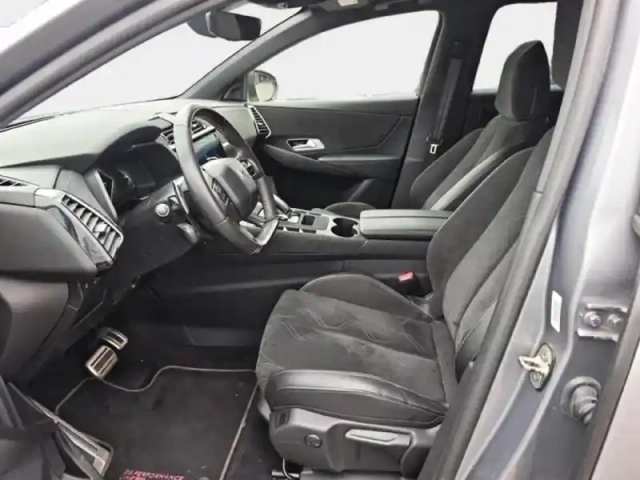 Ds Ds 7 crossback e-tense 4x4 300ch performance line — photo 14
