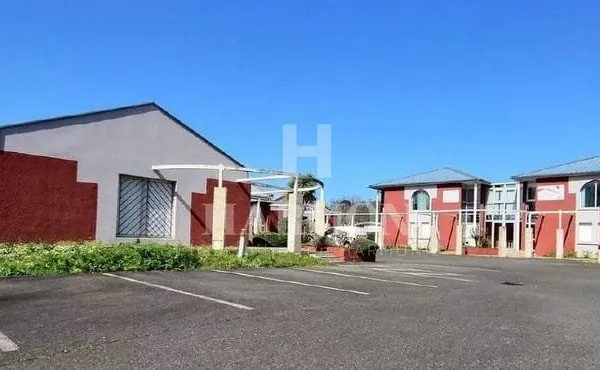 Bureaux 100 m²