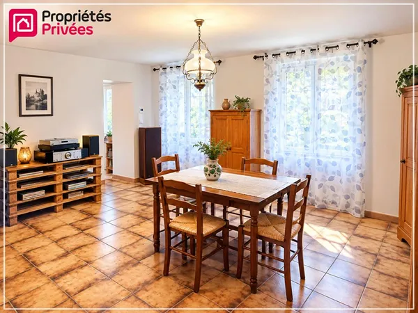 Maison 4 pièces 204 m²
