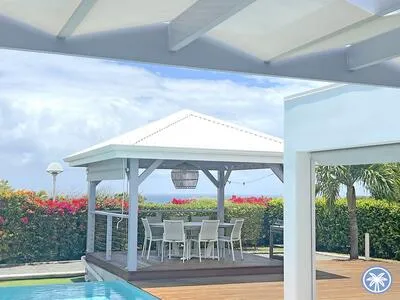 Villa d'Architecte Contemporaine : Vue Mer, Piscine Chauffée & Spa