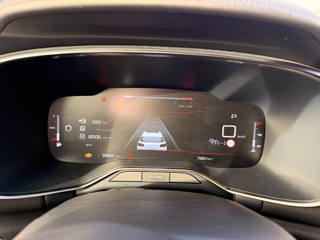 Citroën C5 Aircross puretech 130ch s&s shine eat8 — photo 20