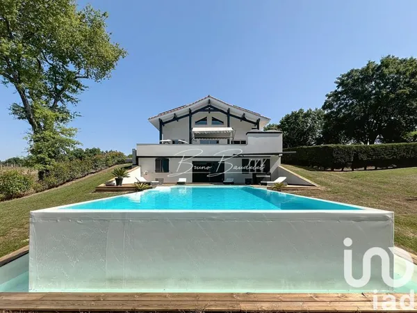 Maison 5 pièces 175 m²