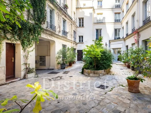 Panthéon. Charmant appartement de deux pièces de 41m².