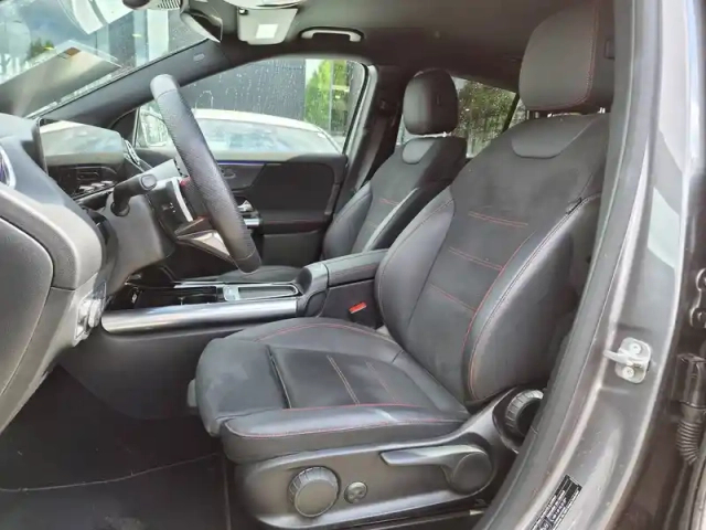 Mercedes Gla 200 d 8g-dct — photo 12