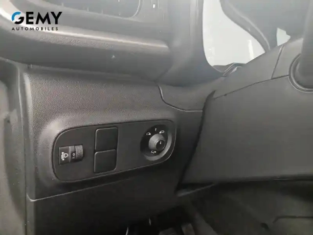 Citroën C3 bluehdi 100 s&amp;s bvm6 — photo 33