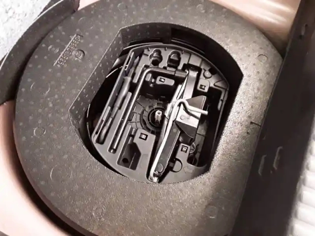 Citroën C3 puretech 83 s&amp;s bvm5 — photo 22