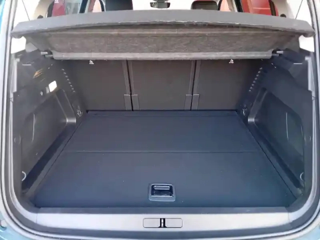 Citroën C5 Aircross hybride rechargeable 225 e-eat8 — photo 10
