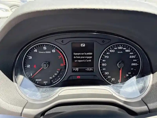 Audi Q2 35 tfsi cod 150 s tronic 7 — photo 15