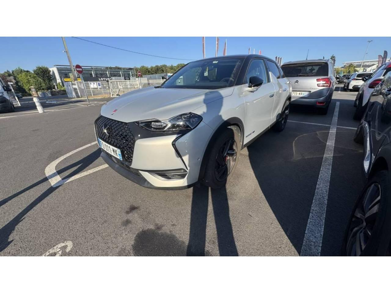 Ds Ds 3 crossback puretech 130 eat8 performance line+ — photo 1