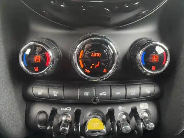 Mini Mini hatch 3 portes cooper se 184 ch — photo 71