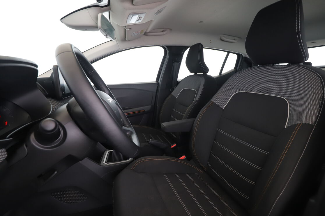 Dacia Sandero Stepway 1.0 TCe Expression — photo 9