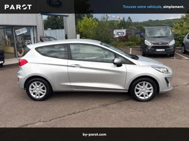 Ford Fiesta 1.5 tdci 85ch connect business 3p société — photo 26