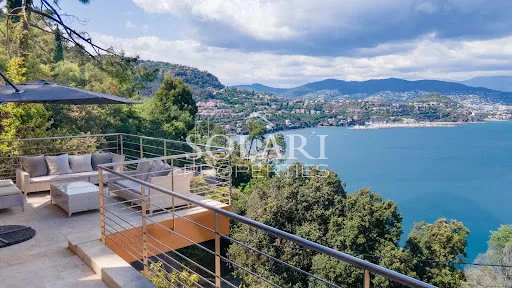 Villa 6 pièces 200 m²