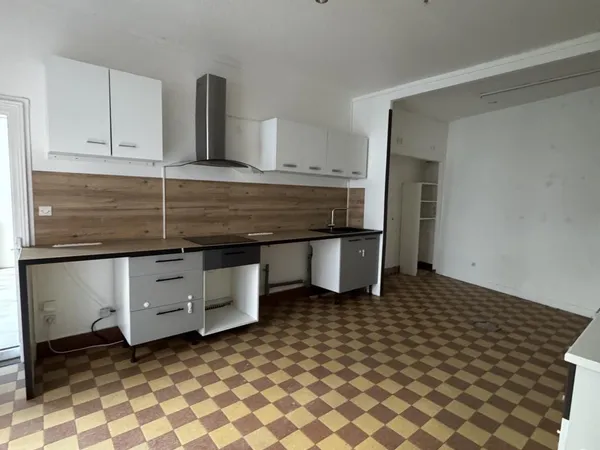 Appartement 8 pièces 92 m²