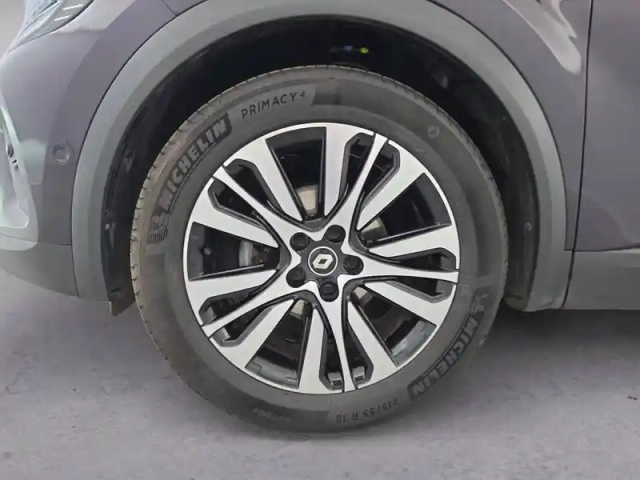 Renault Captur tce 155 edc fap — photo 337