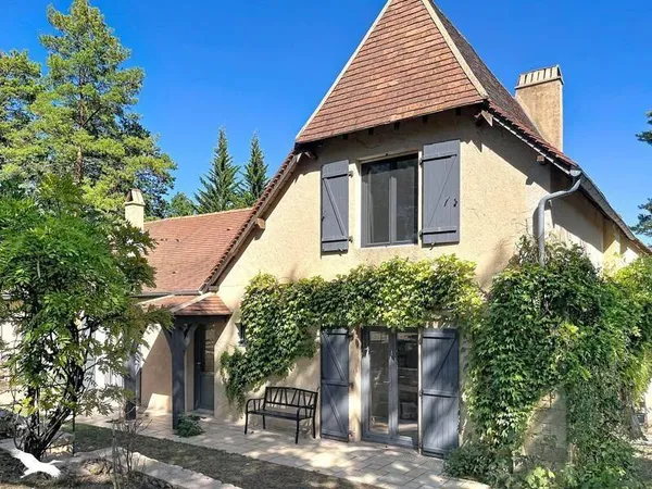 Maison 9 pièces 170 m²