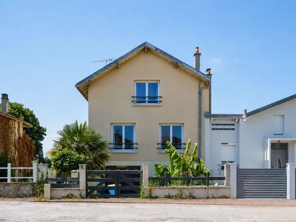 Maison 5 pièces 140 m²
